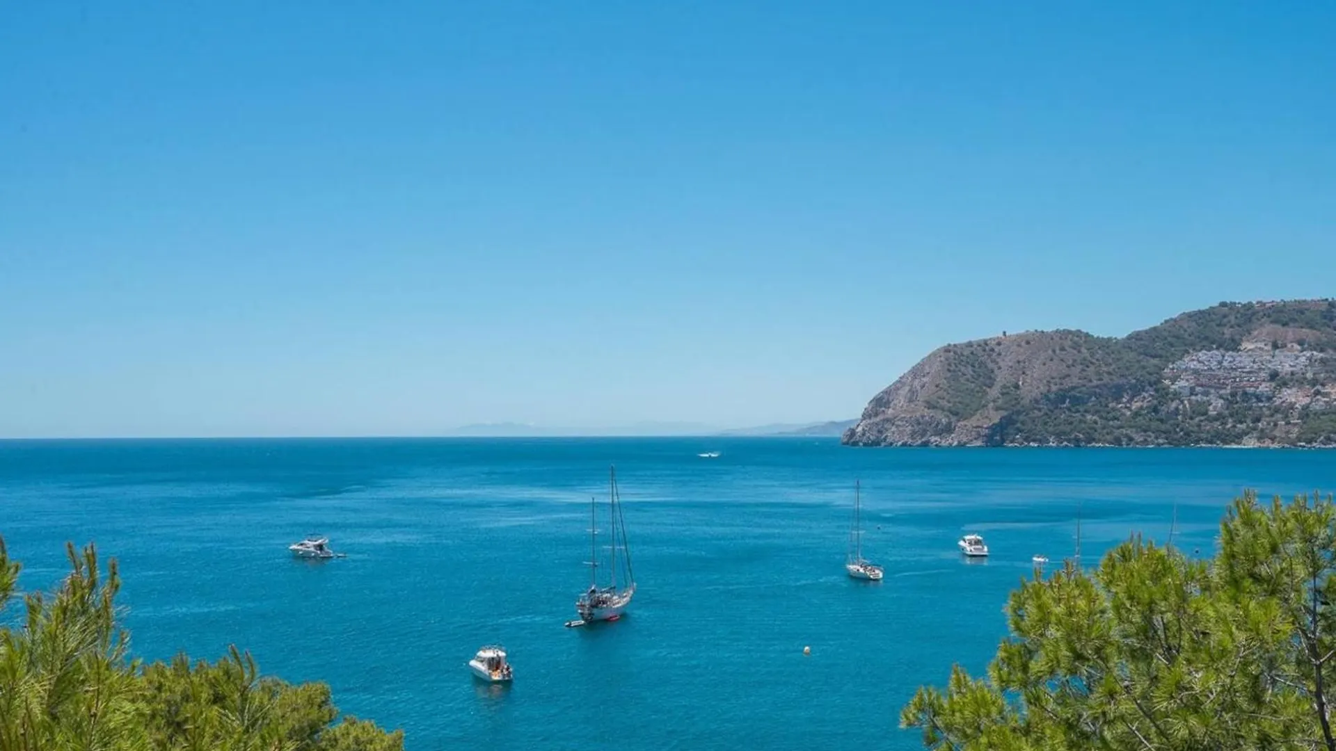 Sunny Villa With Private Pool In Almunecar La Herradura