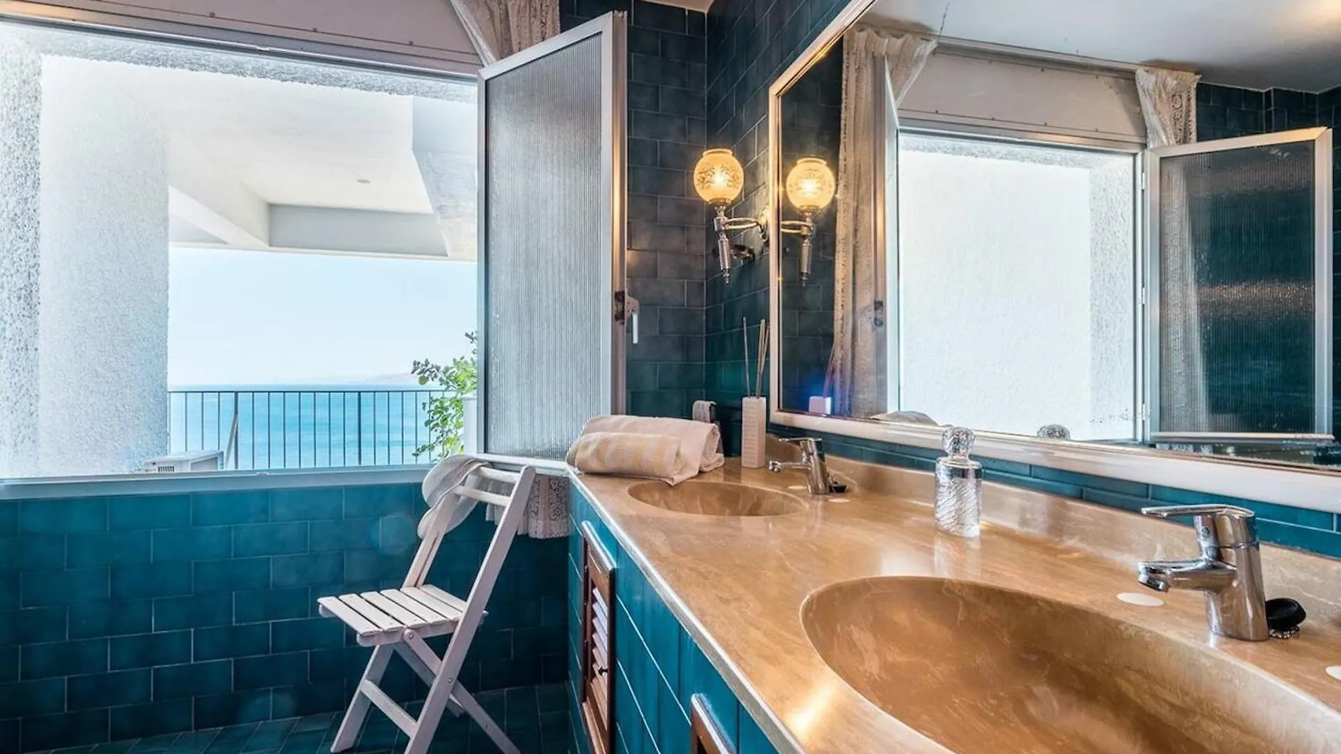 Sunny Villa With Private Pool In Almunecar La Herradura