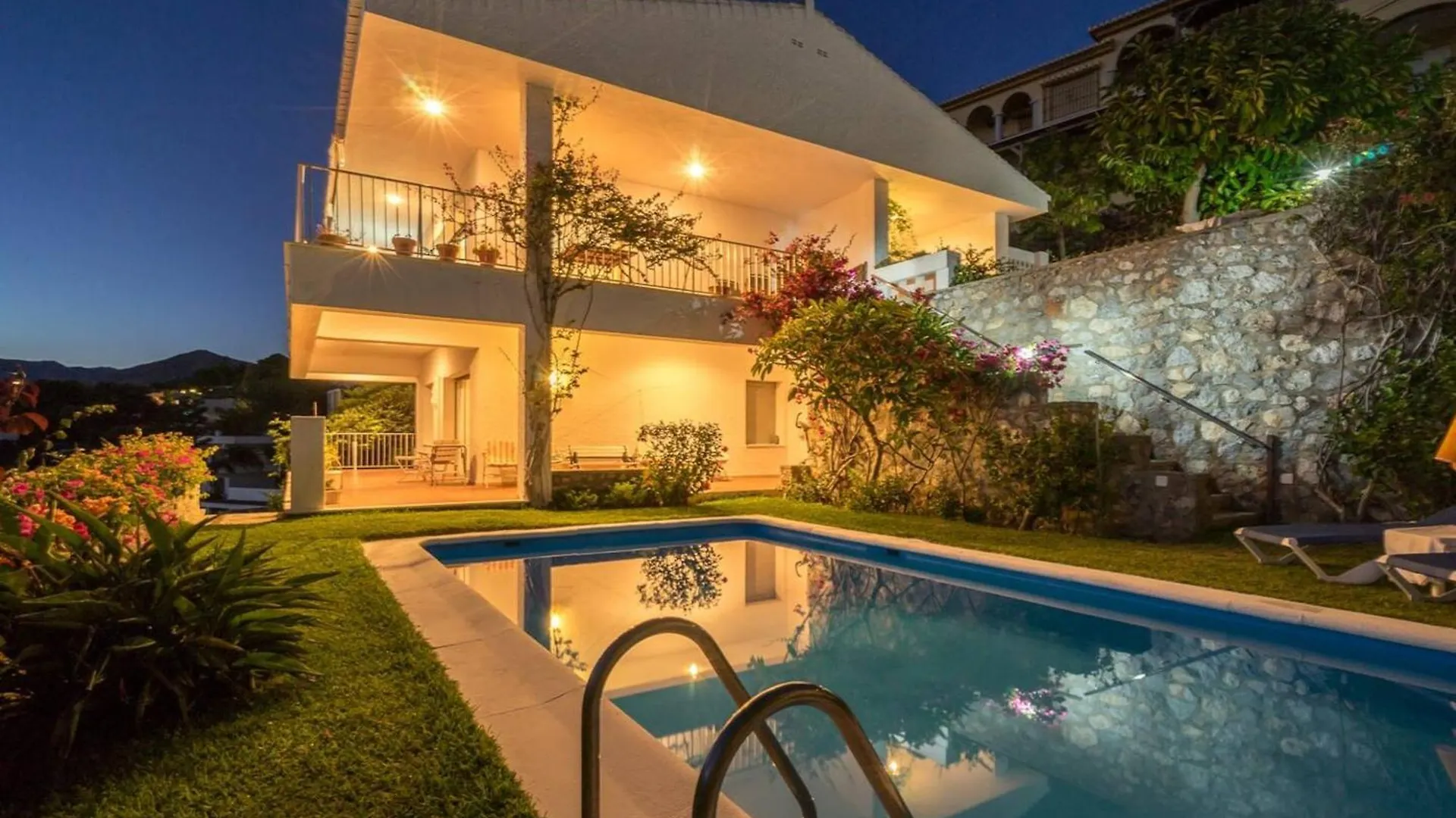 Sunny Villa With Private Pool In Almunecar La Herradura  0*, La Herradura (Granada)